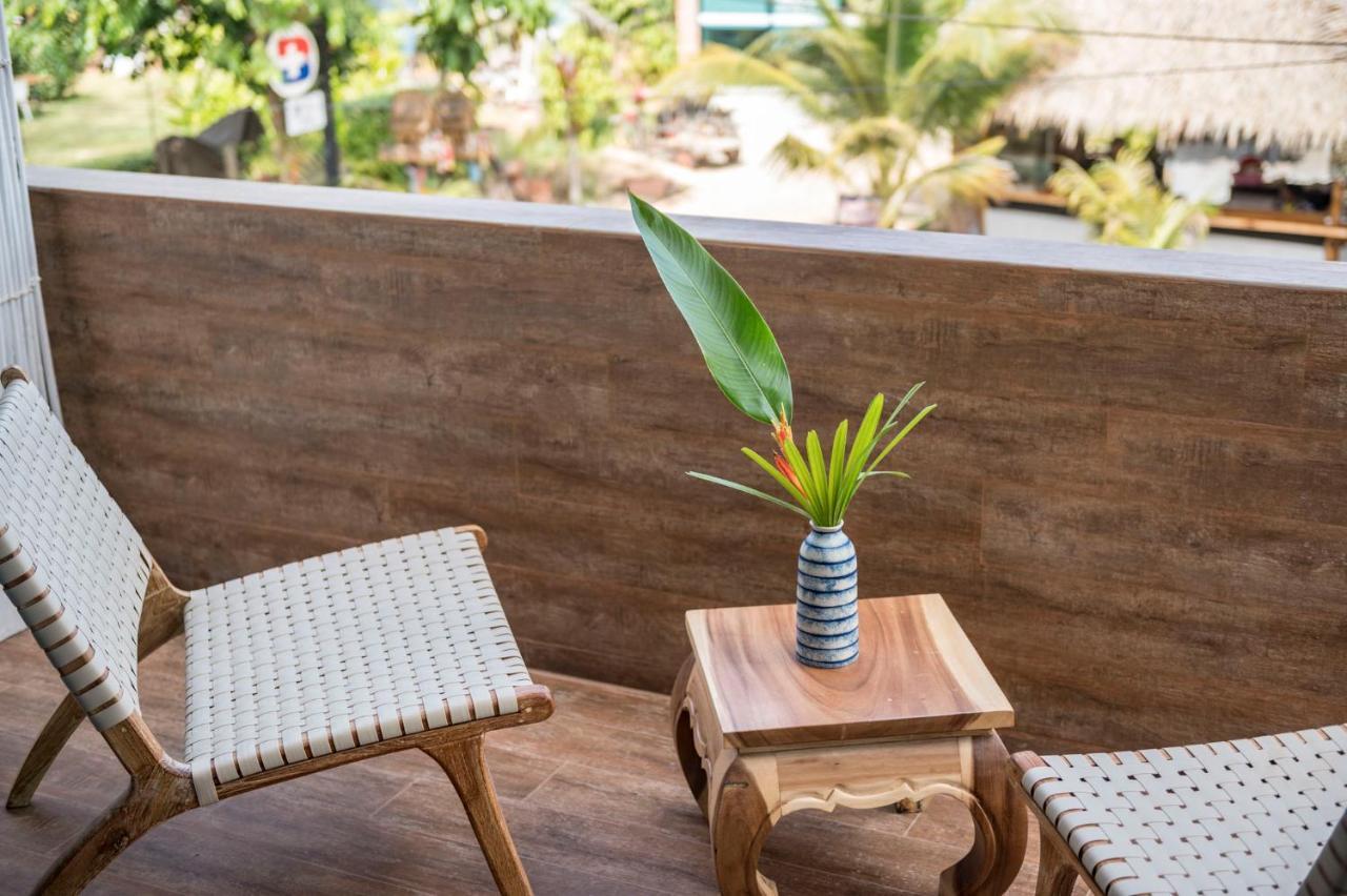By The Sea Koh Mak Boutique Guesthouse Eksteriør bilde